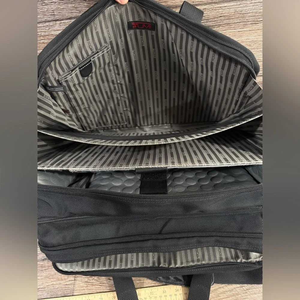 TUMI ALPHA (26060D4) 17